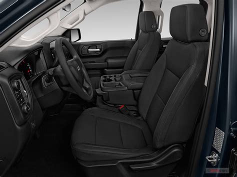 2019 Chevrolet Silverado 1500: 30 Interior Photos | U.S. News