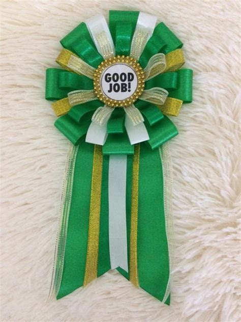 Green ribbon | Manualidades escolares, Manualidades, Creatividad