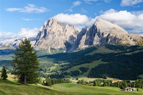 A new hiking trail in Italy will connect all 25 of the country’s ...