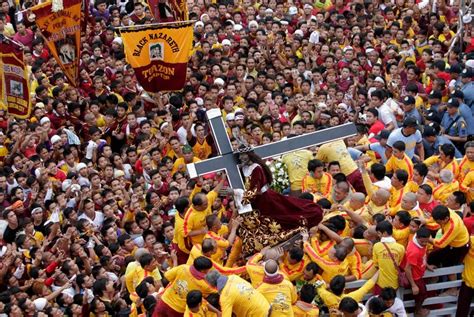 Quiapo | Pista ng Itim Na Nazareno 2016 - The Pinoy Traveler