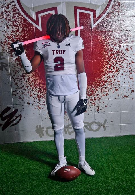 Troy Football lands another Class of 2024 commitment - The Troy Messenger | The Troy Messenger