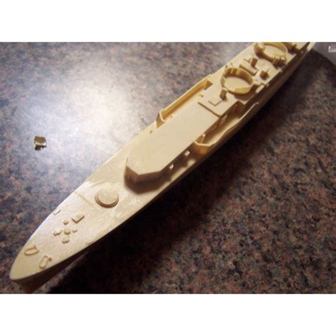 Buy USS Gyatt DDG-1 Gearing class Guided Missile Destroyer 1957 1/350 Scale Resin Model Ship Kit ...