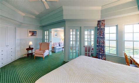 Mackinac Island Accommodations | Hotel Iroquois