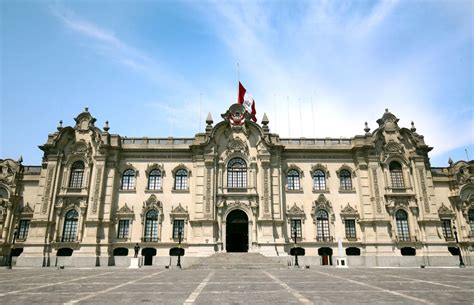 Perú 2021: La institucionalidad es el gran reto pendiente | Instituto Peruano de Economía