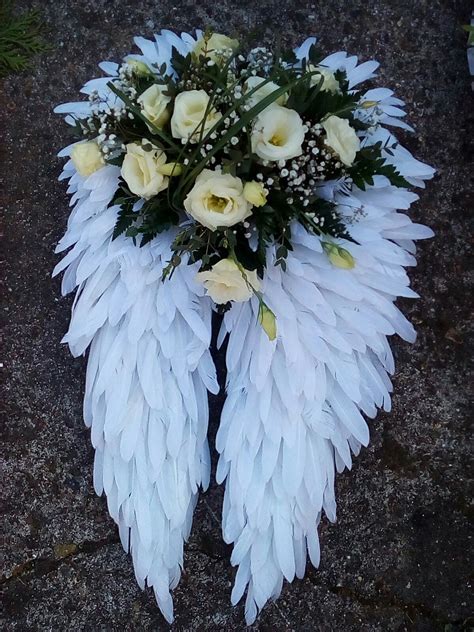 Funeral Spray Angel Wings | ubicaciondepersonas.cdmx.gob.mx