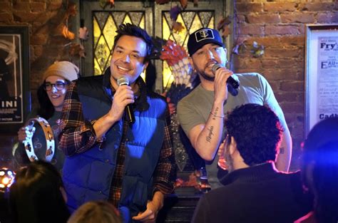 Jason Aldean & Jimmy Fallon Sing Thanksgiving Ode to Their 'Hometown Bar' | Billboard