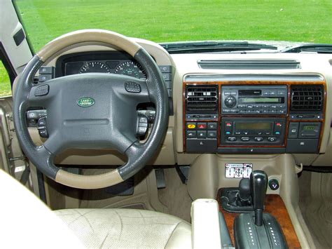 Land Rover Discovery II 2.5 TDi (136 Hp)