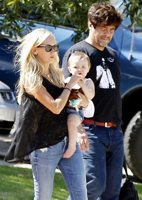 Benicio del Toro, Kimberly Stewart Hang With Daughter Delilah, 12 ...