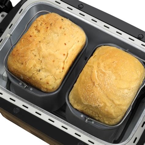 Breadman BK2000B 2-½-Pound Bakery Pro Bread Maker With Collapsible Kneading Paddles And ...