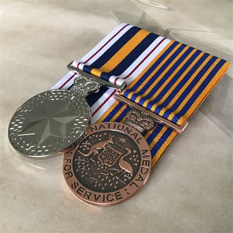 NATIONAL POLICE SERVICE MEDAL + NATIONAL MEDAL PAIR MOUNTED | AUSTRALIA ...