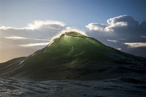 Mountains Of Water: Majestic Beauty Of Waves Captured By Ray Collins