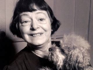 Dorothy Parker biography, birth date, birth place and pictures