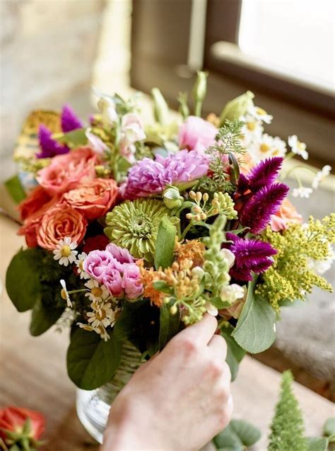 Summer is the season of vibrant and beautiful blooms. Flowers for ...