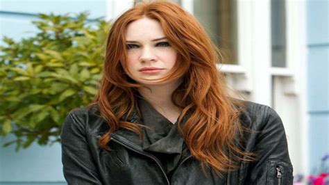 Karen Gillan Net Worth – Income, Age, Wiki, Career, Bio