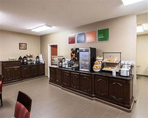 COMFORT INN & SUITES - Updated 2024 Prices & Hotel Reviews (Red Oak, TX)