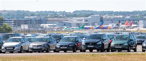 Edinburgh Airport - Plane Parking