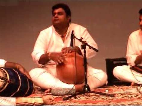 Ghatam Karthick Solo - YouTube