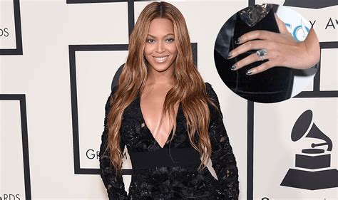 From Colour To Carat Size: A Deep Dive Into Beyonce's Engagement Ring - Celebrity Style | Shiels ...