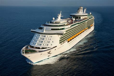 Royal Caribbean Navigator of the Seas cruise ship - Cruiseable