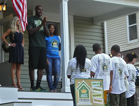 NBA star LeBron James tours renovated home of Akron family, shoots ...