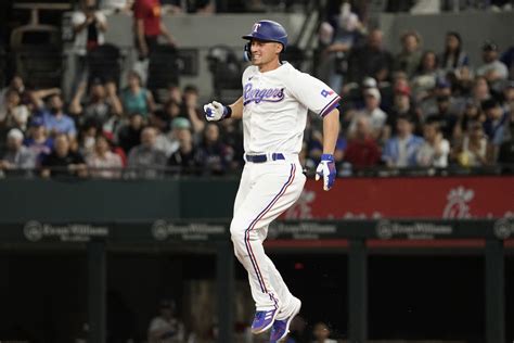 Corey Seager injury update: When will Rangers SS return to lineup ...