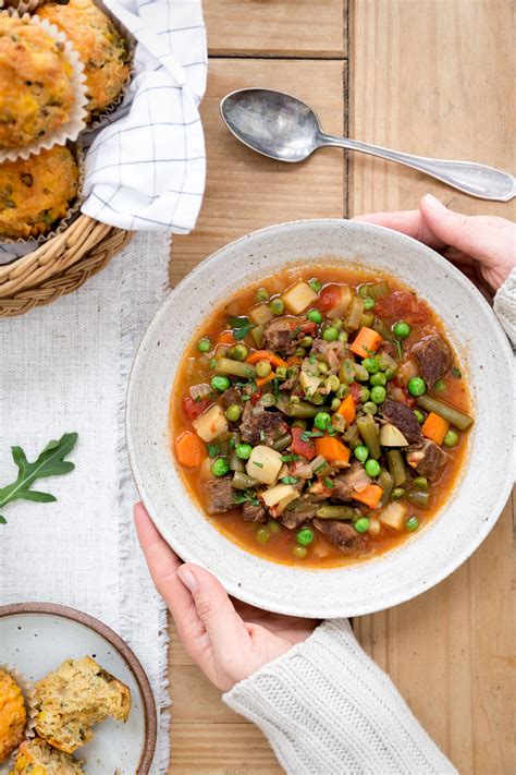 Vegetable Beef Soup Recipe {QUICK HOW-TO VIDEO} - Foolproof Living