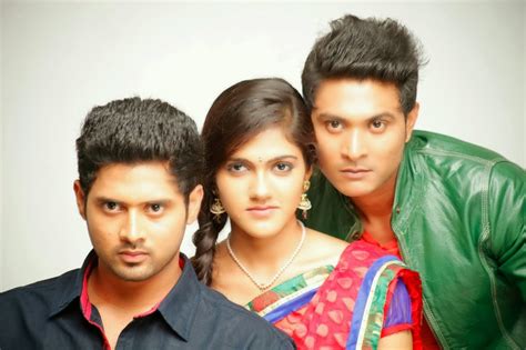 Hum Tum Movie Stills