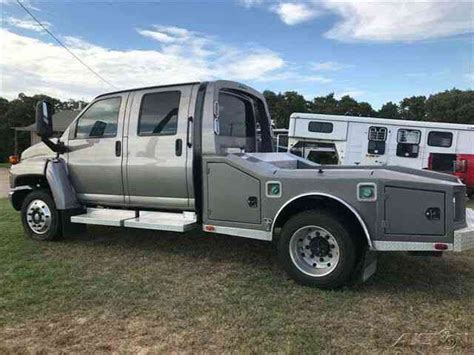 Chevrolet Kodiak Custom Hauler (2007) : Medium Trucks