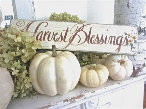 30 Beautiful Thanksgiving Pumpkin Decorations For Your Home - DigsDigs