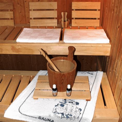 Finnish Sauna Etiquette - 8 Things Every Tourist Should Know!