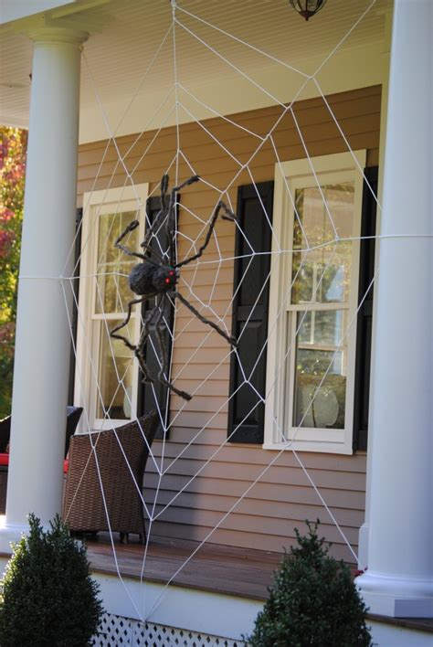 8 Spooky Spider Halloween Ideas | Skip To My Lou