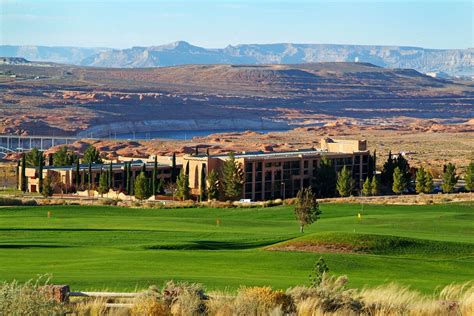 Best Lake Powell Hotels | Courtyard Marriott Lake Powell