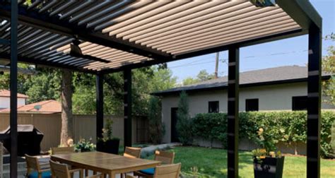 The Modern Louvered Roof: A Pergola - StruXure Denver