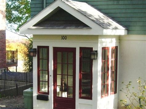 Small Enclosed Front Porch Decorating Ideas — Randolph Indoor and ...