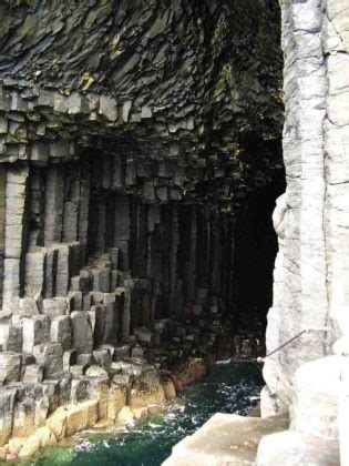 Fingal's Cave | Geology Page