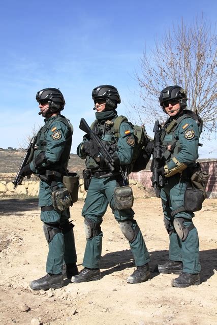 GAR, Operaciones Especiales de la Guardia Civil - Noticias Defensa Reportajes del fondo ...