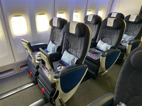 Review: British Airways 747-400 World Traveller Plus (Premium Economy ...