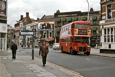 Fulham Broadway into Harwood Road 1977 David Rostance - Flashbak | London history, London ...