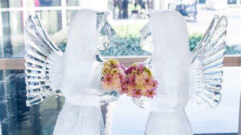 wedding-ice-sculpture - What It Costs