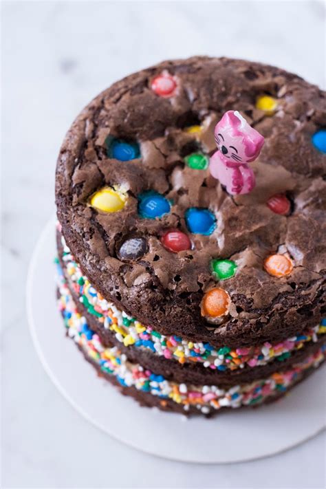 M&M Chocolate Brownie Birthday Cake | Treets