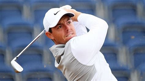 McIlroy helps launch TaylorMade 'RORY Junior Clubs'