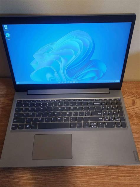 Lenovo IdeaPad Laptop - Windows 11/Ryzen 3200u | Laptops | Moncton | Kijiji