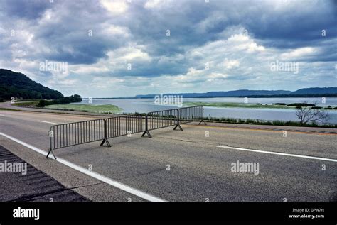 Barrier construction hi-res stock photography and images - Alamy