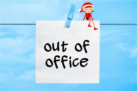 10 Funny Out-of-Office Message Ideas for the Holiday Break