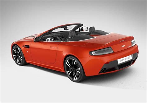 Aston Martin V12 Vantage Roadster