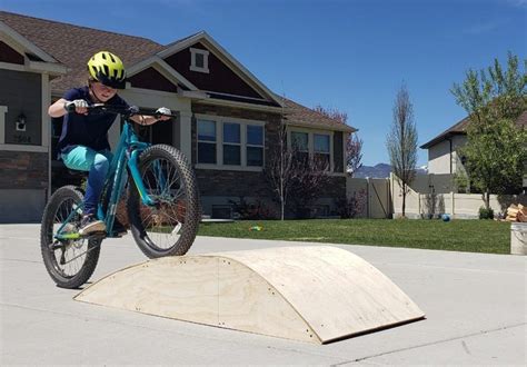 Kids Bike Ramps: 30+ Ideas to DIY or Buy! | Kids bike, Kids bike track, Bmx bicycle