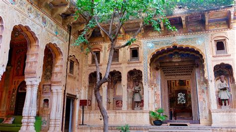 Inside India's haveli mansions - CNN.com