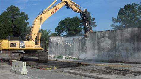 Holy Rosary Church Complex Succumbs to Redesign | ArchDaily