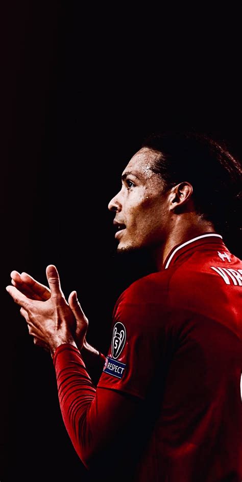 Download Virgil Van Dijk Clapping Wallpaper | Wallpapers.com