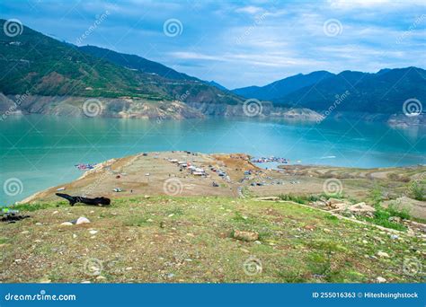 Tehri Lake Surrounded by Mountains in Uttarakhand, India, Tehri Lake is ...